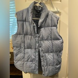 Lands End women’s blue puffer vest size medium